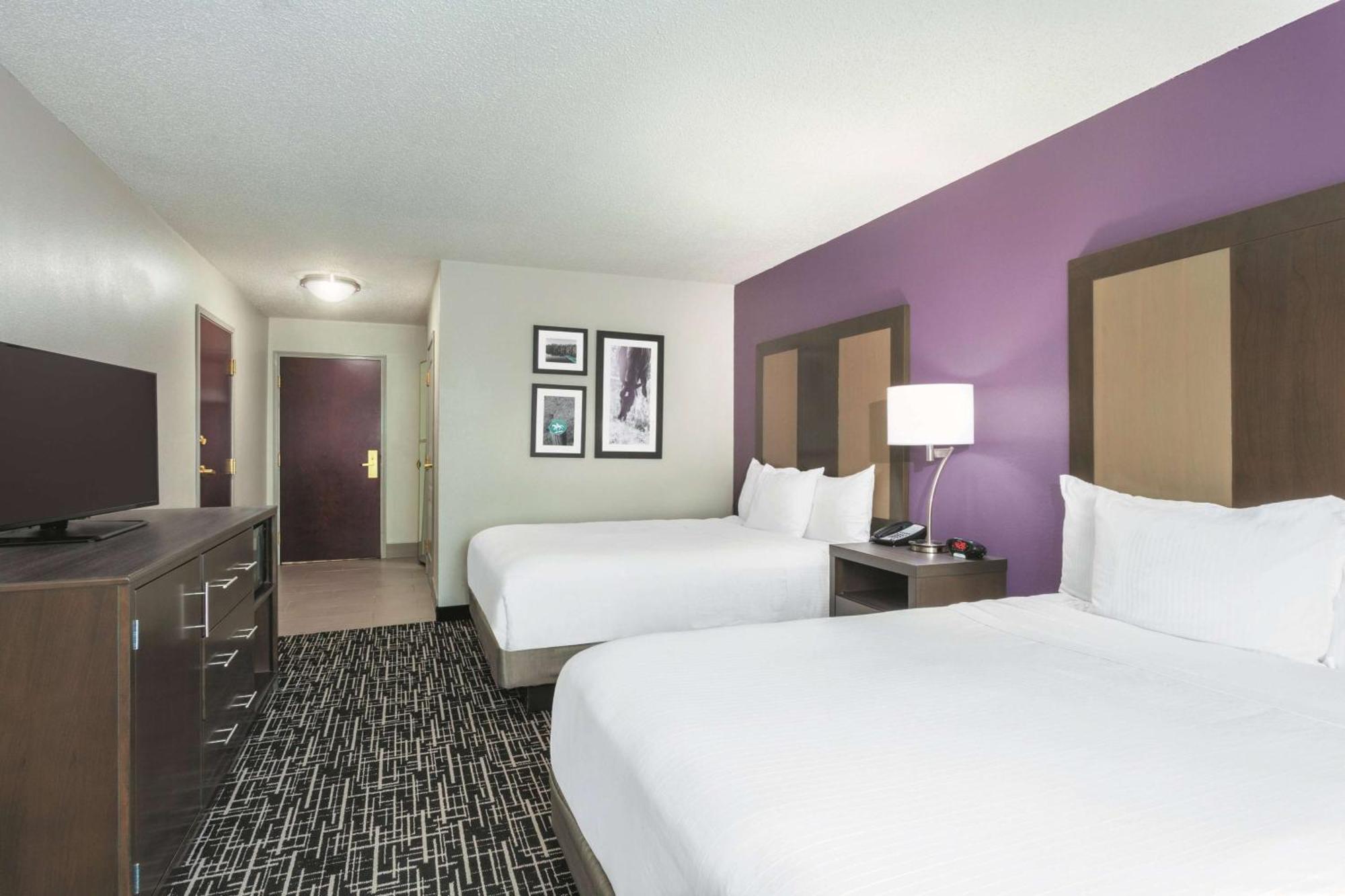 La Quinta By Wyndham Covington Hotel Bagian luar foto