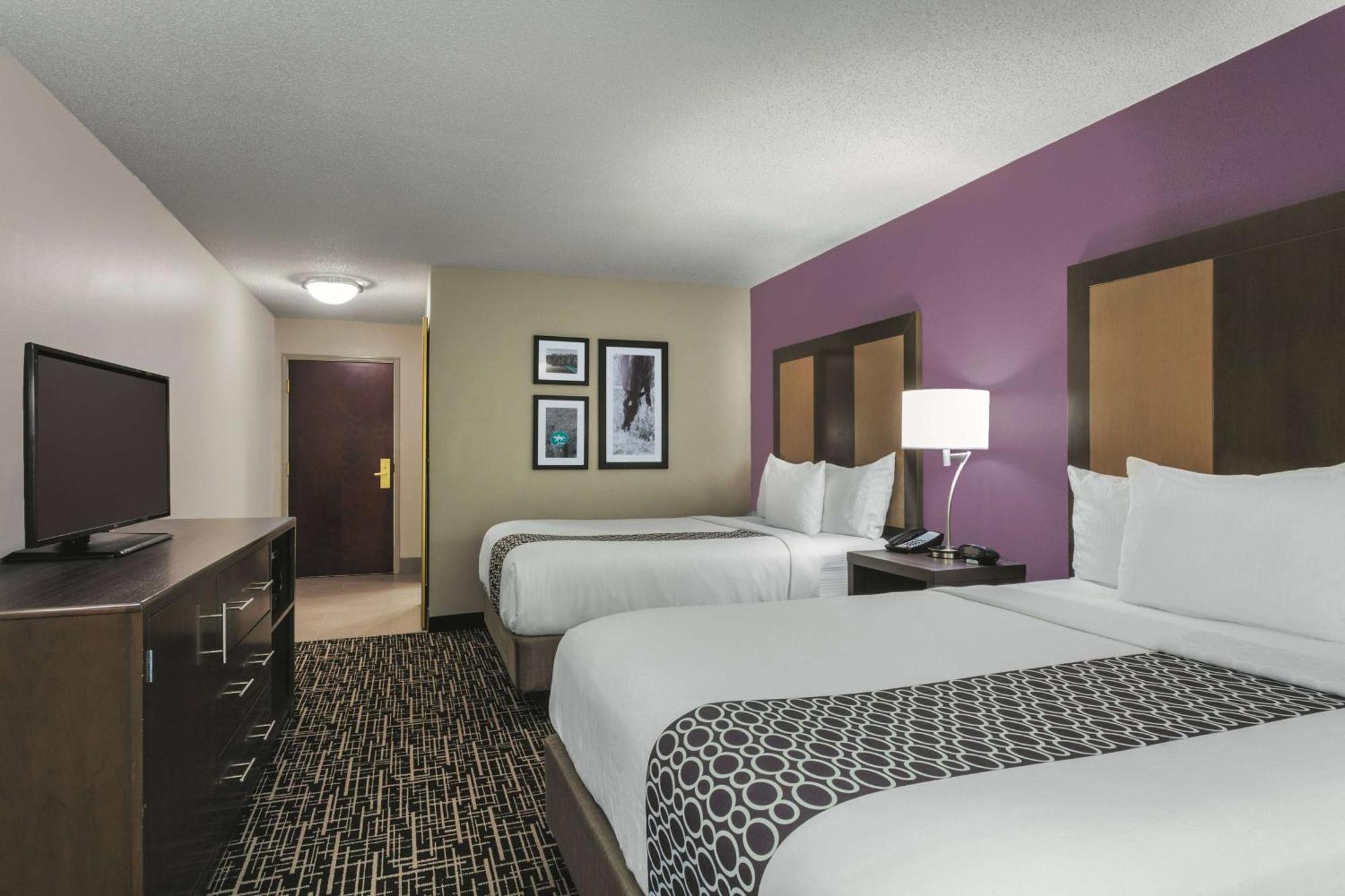 La Quinta By Wyndham Covington Hotel Bagian luar foto