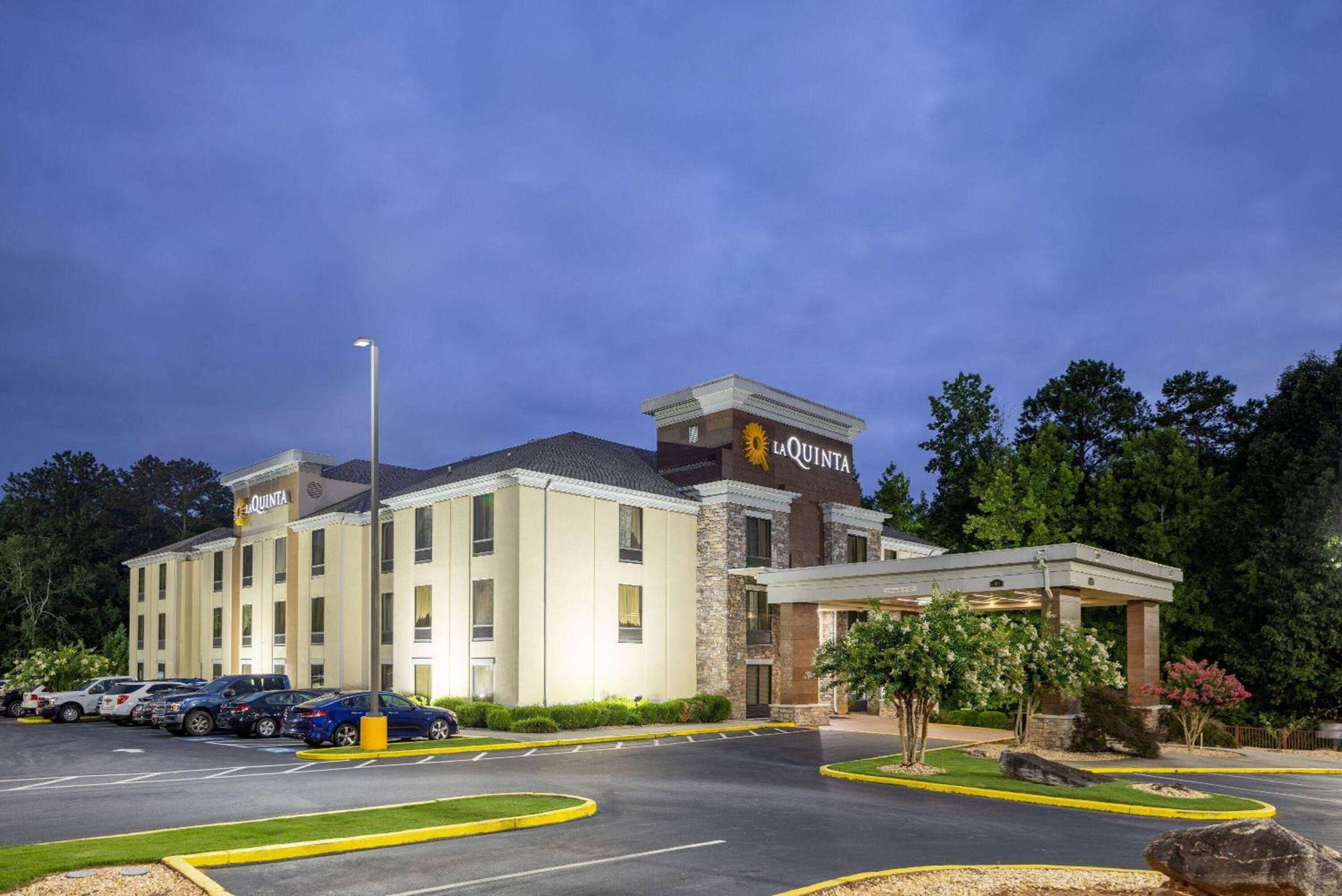 La Quinta By Wyndham Covington Hotel Bagian luar foto