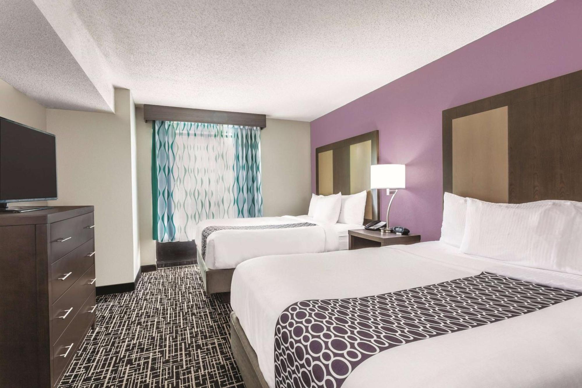 La Quinta By Wyndham Covington Hotel Bagian luar foto