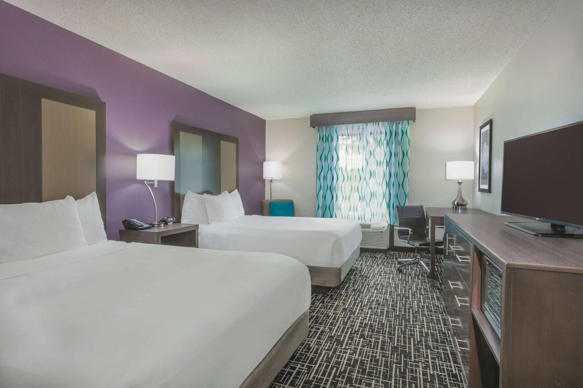La Quinta By Wyndham Covington Hotel Bagian luar foto